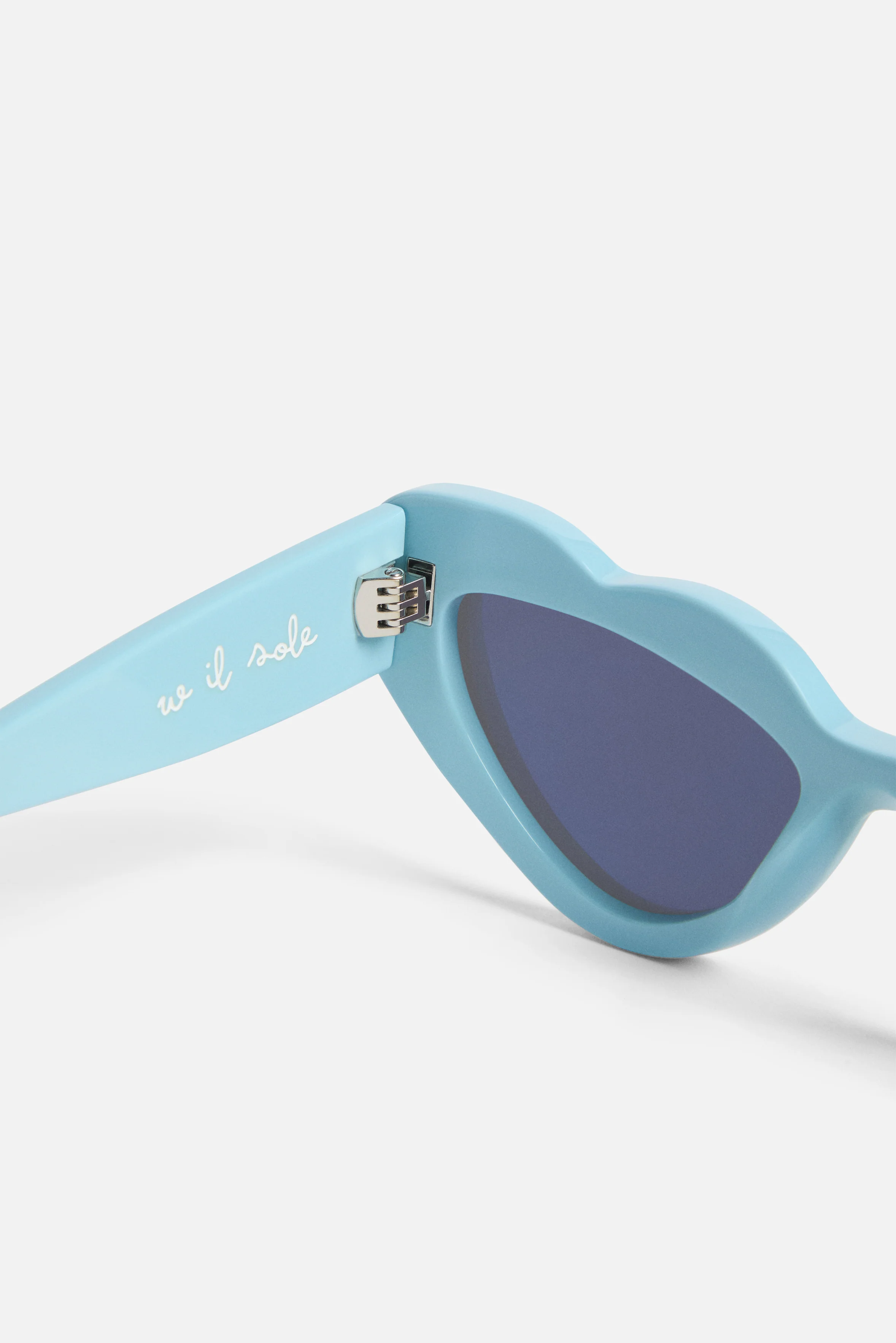 Heart Sunglasses Blue - Image 3