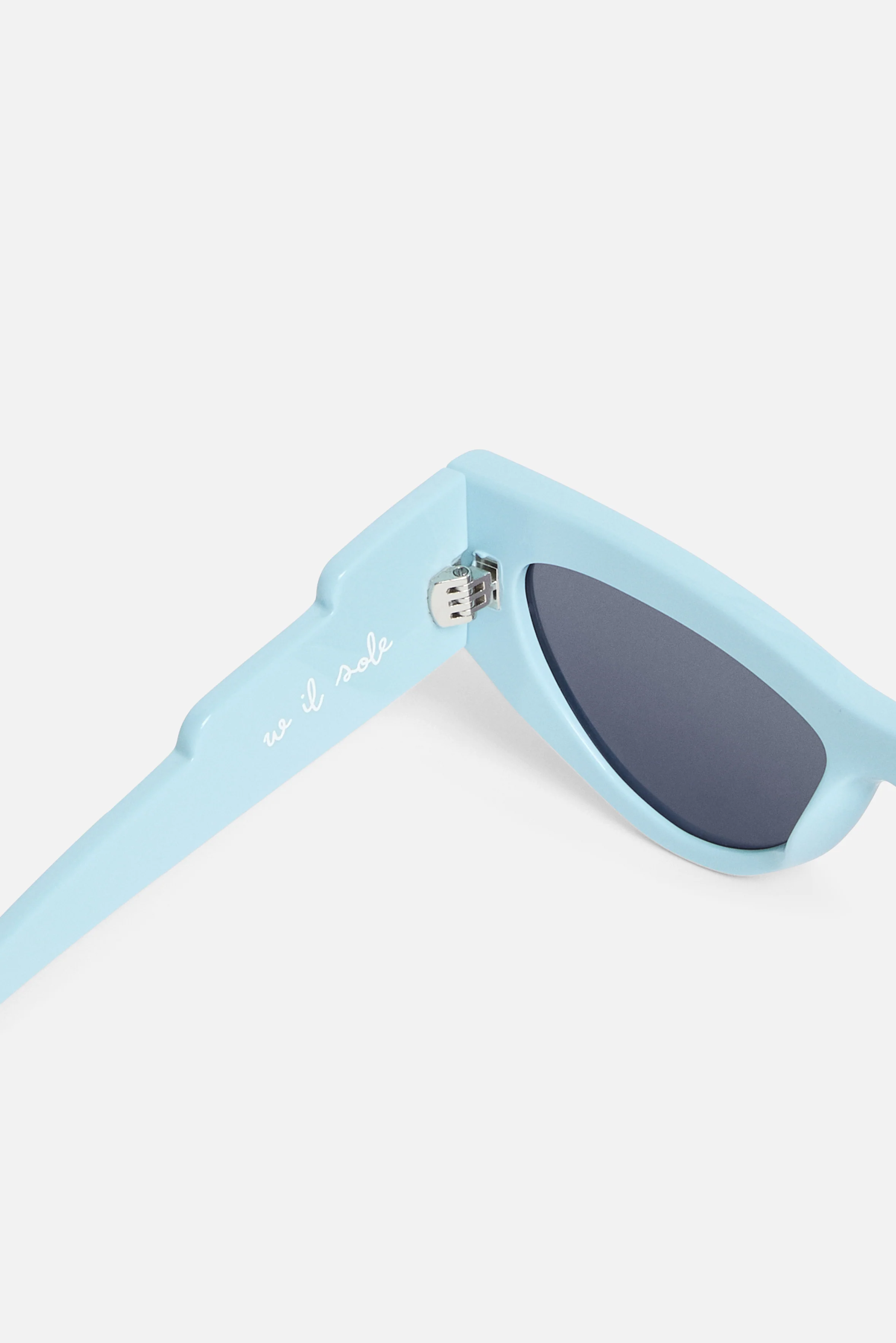 Wing Sunglasses Blue - Image 3