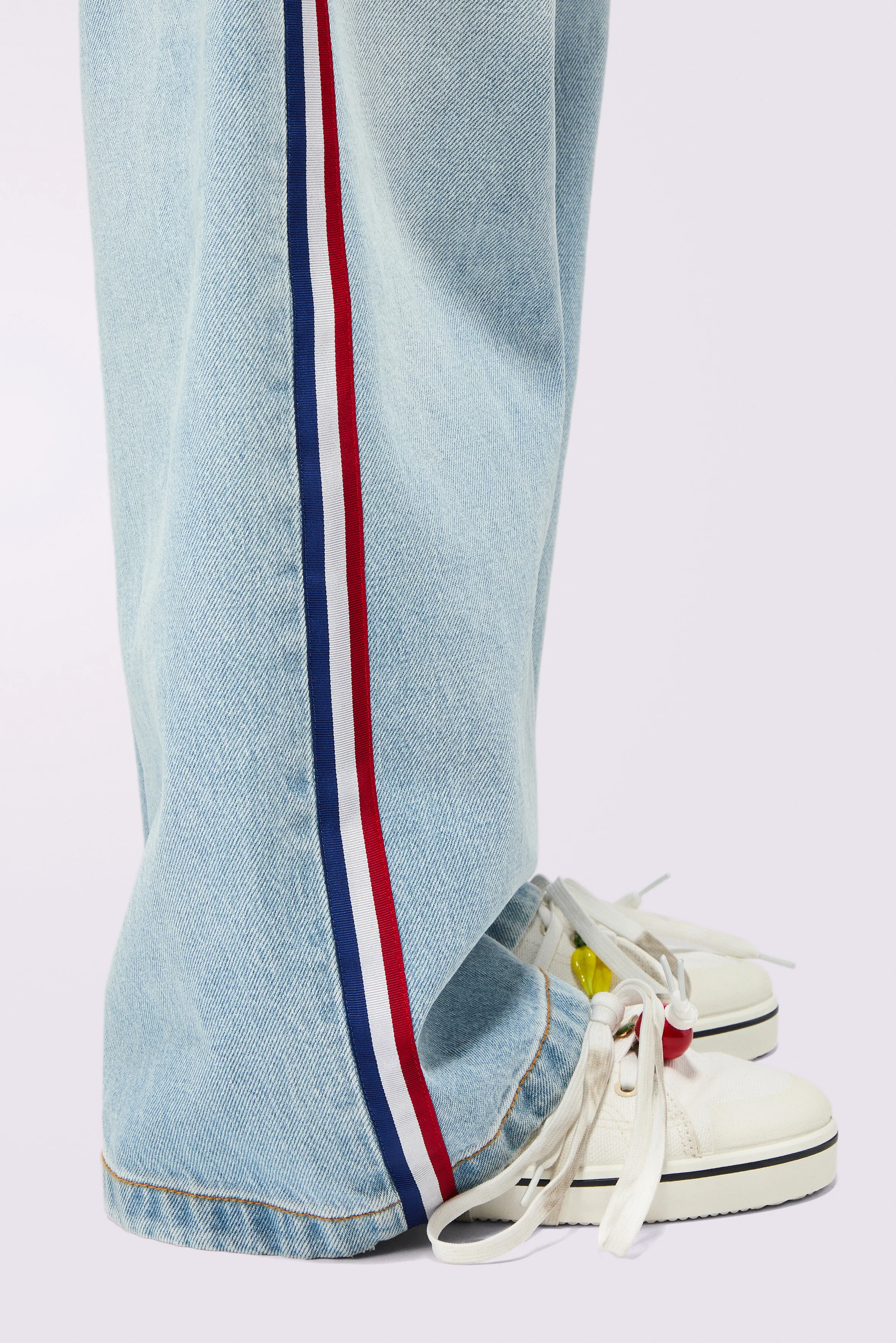 Tricolor Stripe Baggy Jeans Light Blue - Image 4