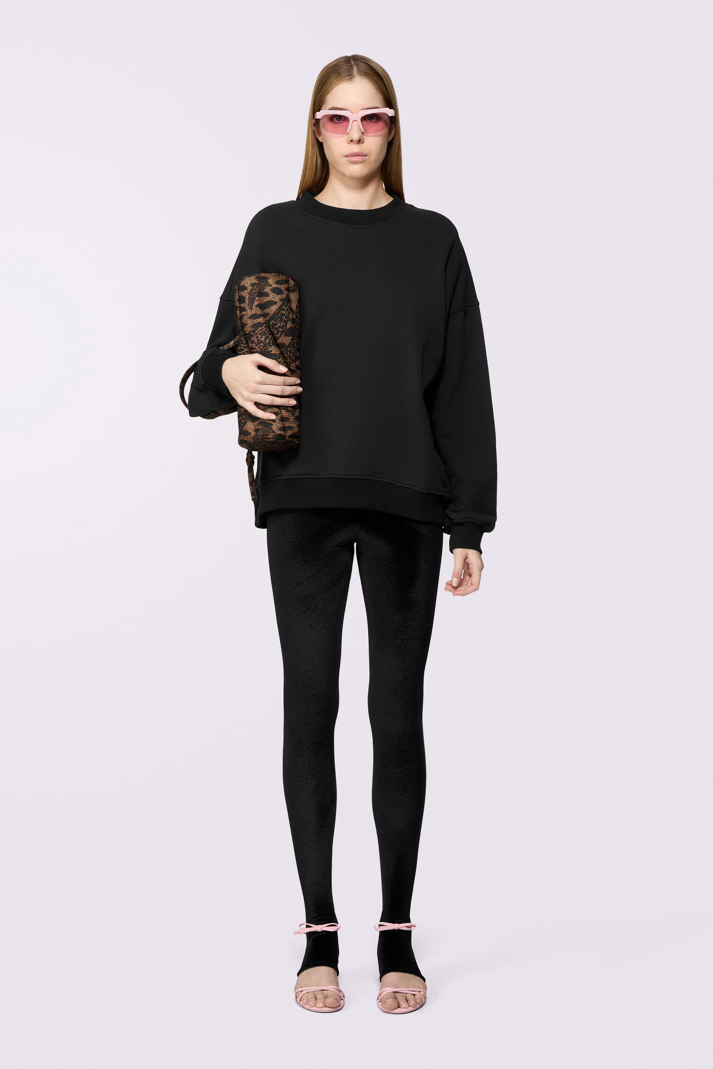 Cash and Carry Relaxed Sweatshirt Black - Image 2