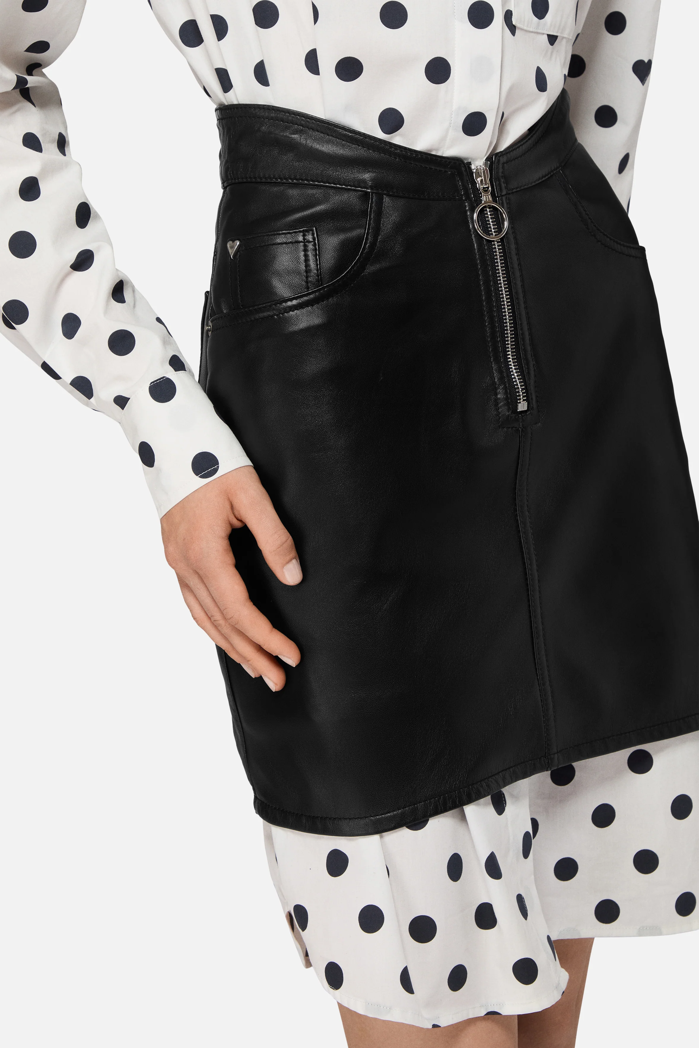 Leather Zippered Mini Skirt Black - Image 5