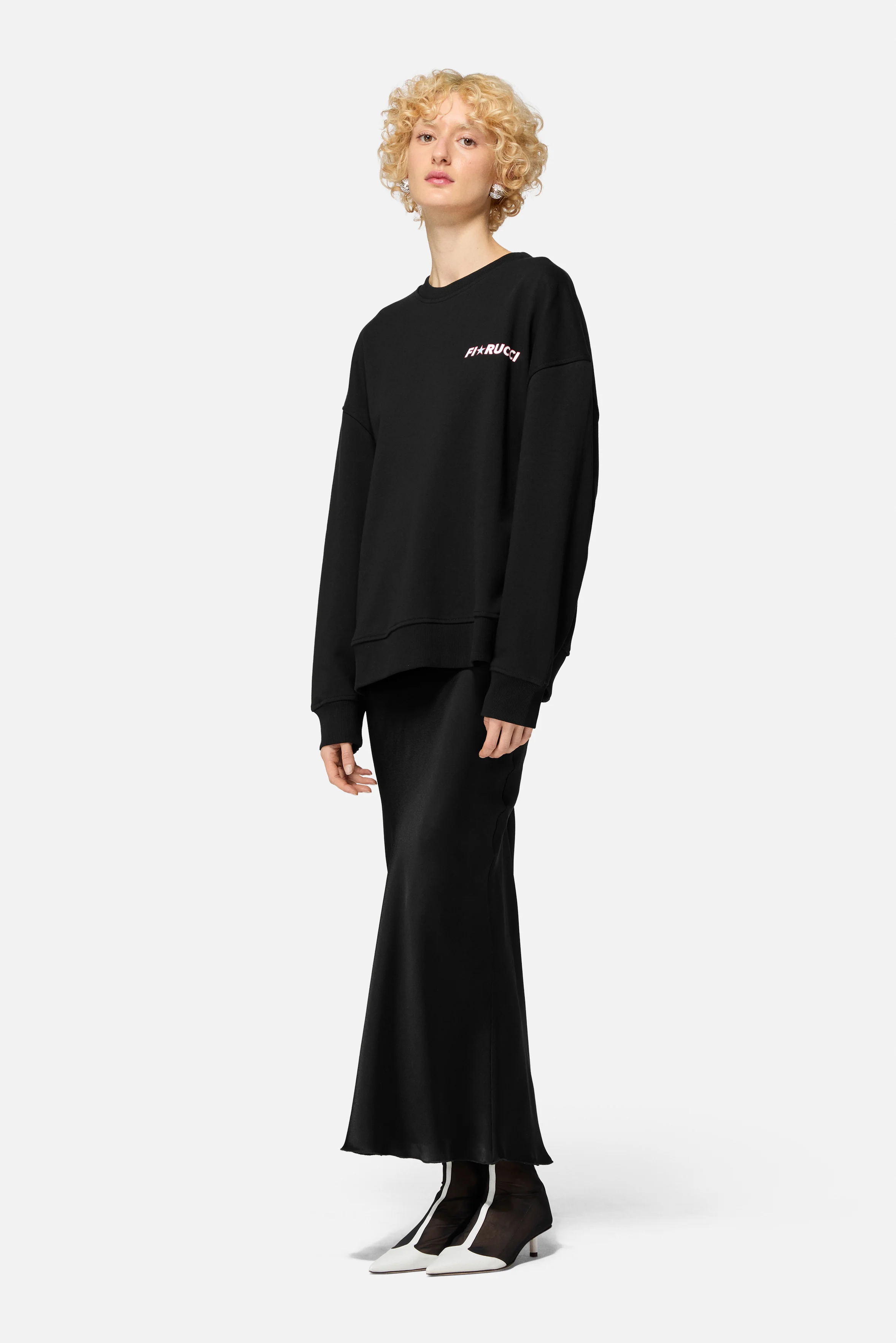 Star Logo Relaxed Sweatshirt Black - Image 2